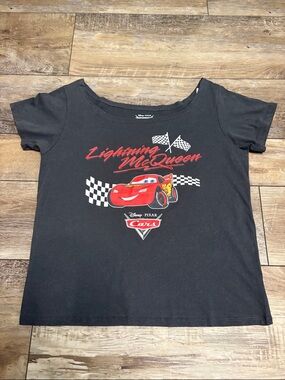 NWT Disney Cars Lightning McQueen Wide Neck Shirt Washed Black Large